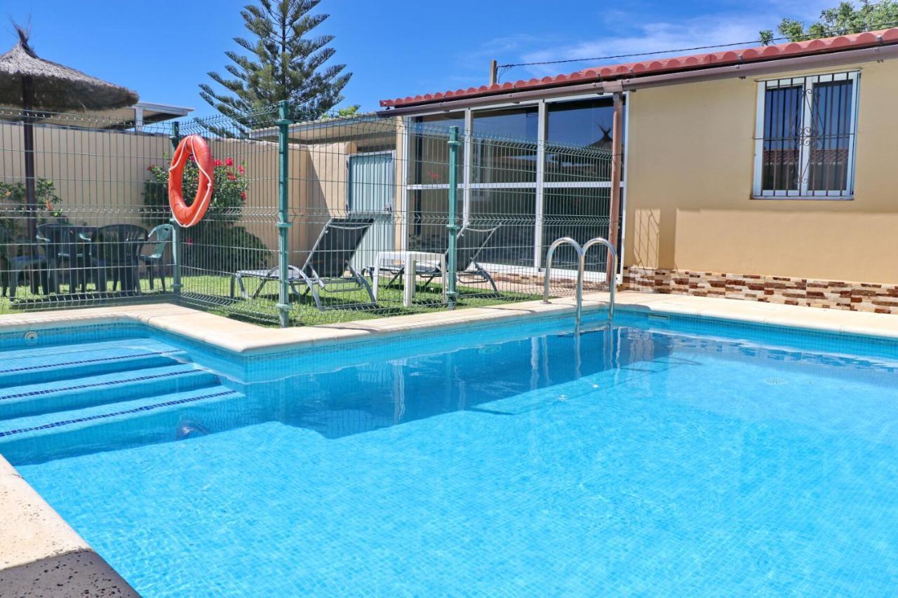 Bungalow Curro Pareja 97 Conil De La Frontera Eksteriør bilde